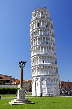 Statue of Romulus and Remus suckling on the wolf, Leaning Tower of Pisa, UNESCO World Heritage Site, Pisa, Tuscany, Italy, Europe