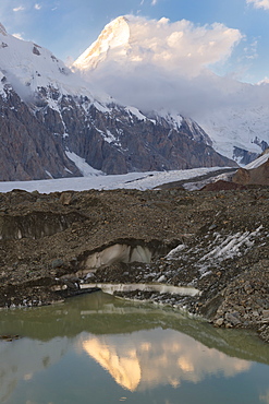 Khan Tengri Glacier viewed at sunset from the Base Camp, Central Tian Shan Mountain range, Border of Kyrgyzstan and China, Kyrgyzstan, Central Asia, Asia