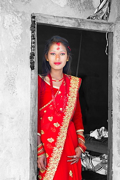 Nepalese woman of the Tharu ethnic group, portrait, Chitwan, Nepal, Asia