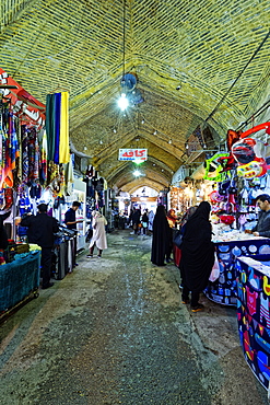 Bazar-e Vakil (Vakil Bazaar), Interior, Shiraz, Iran, Middle East