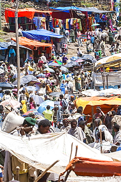 Crowded Lalibela market, Amhara region, Northern Ethiopia, Africa 