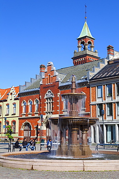 Fountain in old town square, Kristiansand, Vest-Agder, Sorlandet, Norway, Scandinavia, Europe