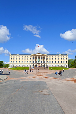 Royal Palace (Slottet), Oslo, Norway, Scandinavia, Europe 