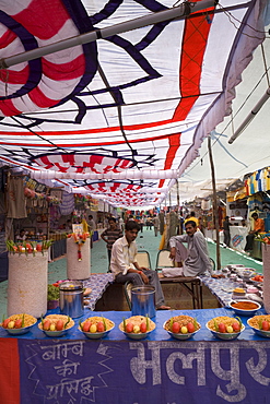 Gandhi Chowk Markets, Jaisalmer, Western Rajasthan, India, Asia