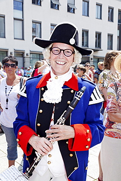 Woman of a band in historical costume at a parade, Fischerstechen, Ulm, Baden Wurttemberg, Germany, Europe