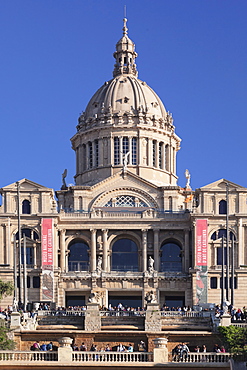 Palau Nacional (Museu Nacional d'Art de Catalunya), Montjuic, Barcelona, Catalonia, Spain, Europe