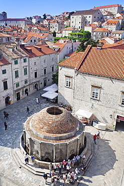 Onofrio fountain, Old Town, UNESCO World Heritage Site, Dubrovnik, Dalmatia, Croatia, Europe 