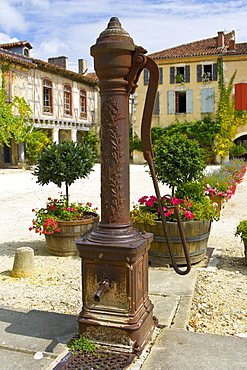 Water pump, Labastide d'Armagnac, France