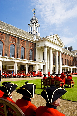 Chelsea Pensioners at Royal Hospital, on Founder's Day Parade, London, UK