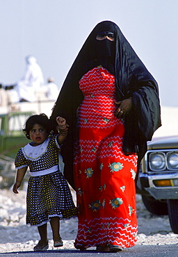 Qatari woman and child, Qatar.