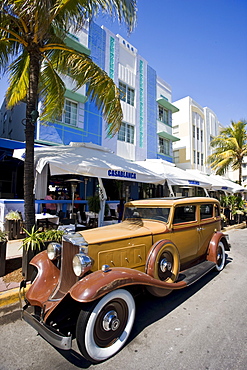 Vintage Packard 1932 Classic sedan automobile by Casablanca at Ocean Drive, South Beach, Miami, Florida, USA