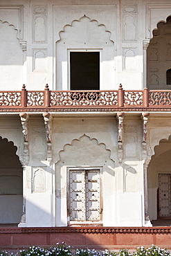 Khas Mahal Palace built 17th Century by Mughal Shah Jehan for his daughters inside Agra Fort, India