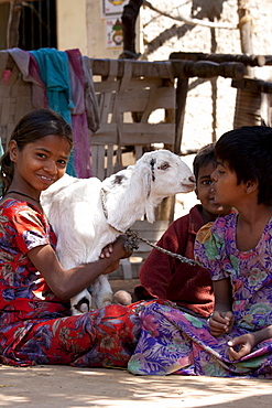 Happy Indian children in typical Rajasthani village of Nimaj, Rajasthan, Northern India