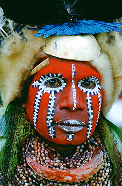 Woman at a Sing Sing tribal gathering, Papua New Guinea, South Pacific