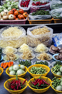 Nonthaburi Market, Bangkok, Thailand, Southeast Asia, Asia 