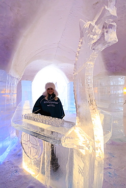 Sorrisniva Igloo Hotel, snow or ice hotel, striking sculpture, ice bar in winter, Alta, Finnmark, Arctic Circle, North Norway, Scandinavia, Europe