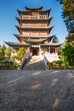 Wangu Tower at Shizishan, Lion Hill in Lijiang, Yunnan, China, Asia