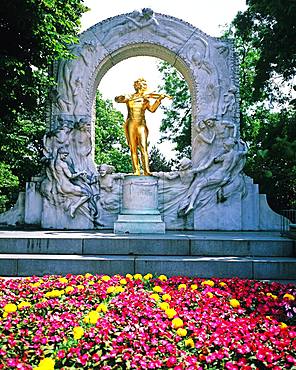 Statue Of Johann Strauss, Vienna, Austria