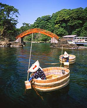 Oginotaraibune, Nigata, Japan