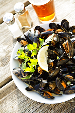 Mussels at The Halzephron Inn (Cornwall, England)