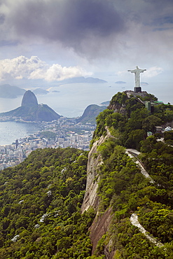 Rio de Janeiro landscape showing Corcovado, the Christ and the Sugar Loaf, UNESCO World Heritage Site, Rio de Janeiro, Brazil, South America