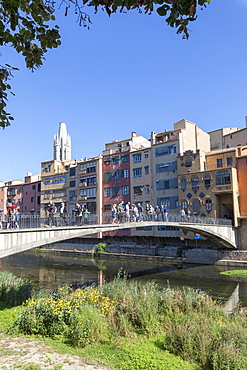 Princess Bridge on River Onyar, Girona, Catalonia, Spain, Europe