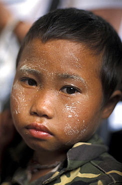 Thailand burmese refugee boy mae sot  2003