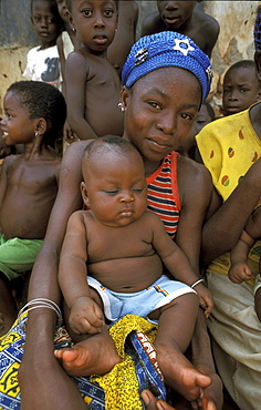 Ghana woman and children bongo village, bolgatanga