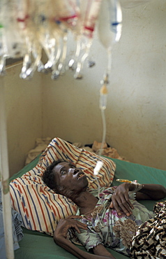 Ghana abiba zakariah (62), a blind woman who is suffering advanced. She is at the sheikhinah clinic in tamale.