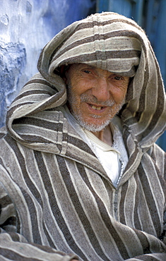 Morocco old man of chaouen