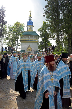 Russia clergy circumambulating monastery during annual feast procession on 28/8/2006 at pechersky caves monastery, pskov district, founded on august 28th 1473 by saint jonah sheshnik