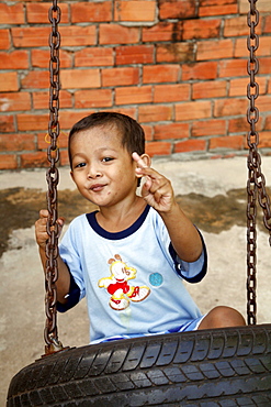 Child of phnom penh