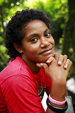 Fiji elena siteri, 22, qeleni village, taveuni photo by sean sprague