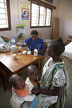 Tanzania mother child clinic, kalabezo