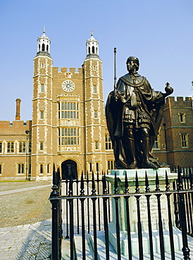 Statue of Henry VI and Lupton's Tower, Eton College, Berkshire, England