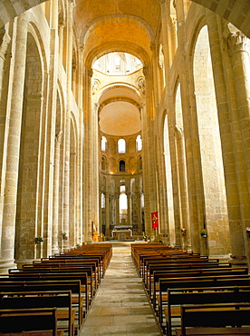 Nave of Romanesque abbey church of Ste. Foy, on pilgrimage route to Santiago de Compostela, UNESCO World Heritage Site, Conques, north of Rodez, Midi-Pyrenees, France, Europe