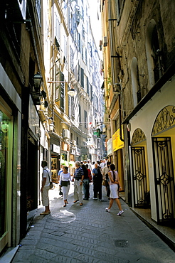 Via San Luca, in old city of Genoa (Genova), Liguria, Italy, Europe