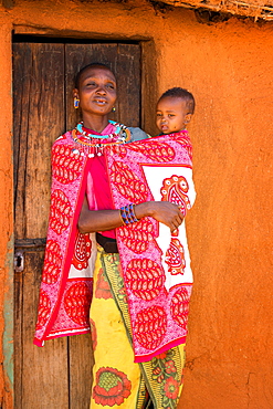 African Masai woman and baby, Masai Mara, Kenya, East Africa, Africa