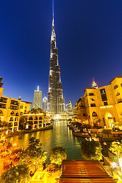 Burj Khalifa and Lake, Downtown, Dubai, United Arab Emirates, Middle East