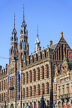 Magna Plaza shopping centre housed in a former 19th century post office building, Amsterdam, North Holland, The Netherlands, Europe