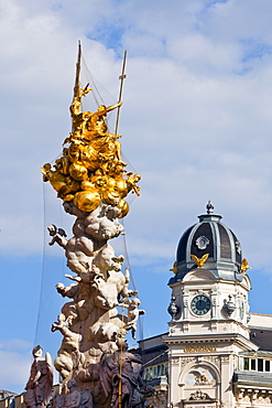 Pestsaule, (Plague Column) and Generali Building, Graben Street, Vienna, Austria, Europe