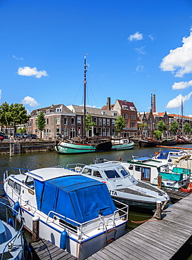 Aelbrechtskolk in Delfshaven, Rotterdam, South Holland, The Netherlands, Europe