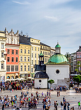 Church of St. Wojciech, elevated view, Market Square,  (Krakow), UNESCO World Heritage Site, Lesser Poland Voivodeship, Poland, Europe