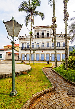 Colonial architecture, Ubatuba, State of Sao Paulo, Brazil, South America