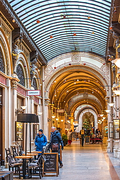 Cafes and shops in the Freyung Passage, Palais Ferstel, Herrengasse street, Innere Stadt, Vienna, Austria, Europe