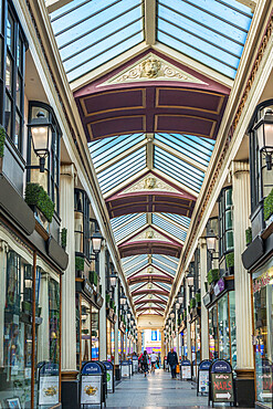 The Arcade between Broadmead and The Horsefair, a delightful 18th century shopping arcade, Bristol, Avon, England, United Kingdom, Europe