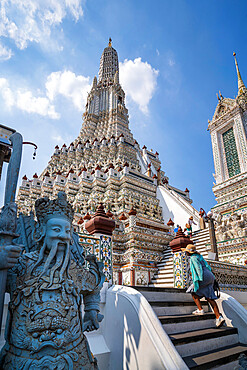 Wat Arun Ratchavararam (The Temple of Dawn), Bangkok, Thailand, Southeast Asia, Asia