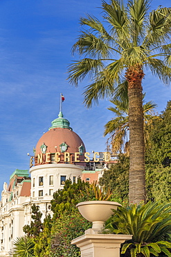 Famous Le Negresco Hotel building at Promenade des Anglais, Nice, Alpes Maritimes, Cote d'Azur, French Riviera, Provence, France, Mediterranean, Europe