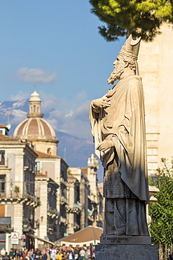 Facades of the buildings at Via Etnea with view to Mount Etna in the background, Catania, Sicily, Italy, Europe