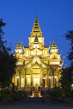 Bagan Golden Palace after sunset, Bagan (Pagan), Myanmar (Burma), Asia